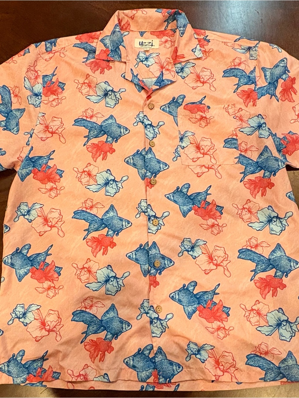 UZZI Amphibious Gear Men’s L Hawaiian Shirt Fish Floral Tropical Aloha Coral